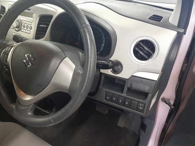 Suzuki WAGON R 2014 7415459-9