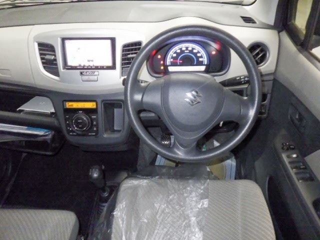 Suzuki WAGON R 2014 7415499-4