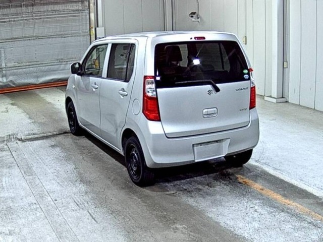Suzuki WAGON R 2013 7415528-1