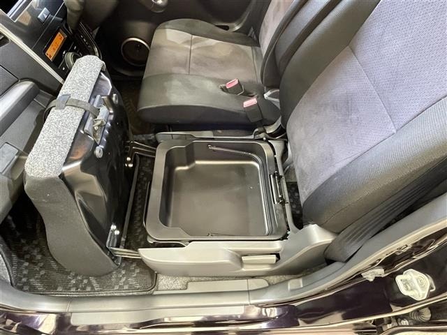 Suzuki WAGON R 2012 7416487-10