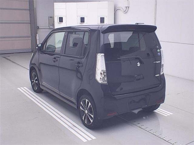 Suzuki WAGON R 2013 7416917-1