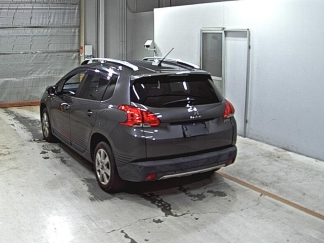 Peugeot 2008 2016 7423808-1
