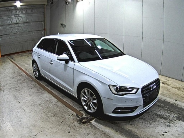 Audi A3 2014 7422042-0