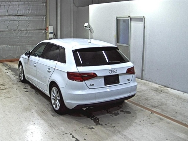 Audi A3 2014 7422042-1