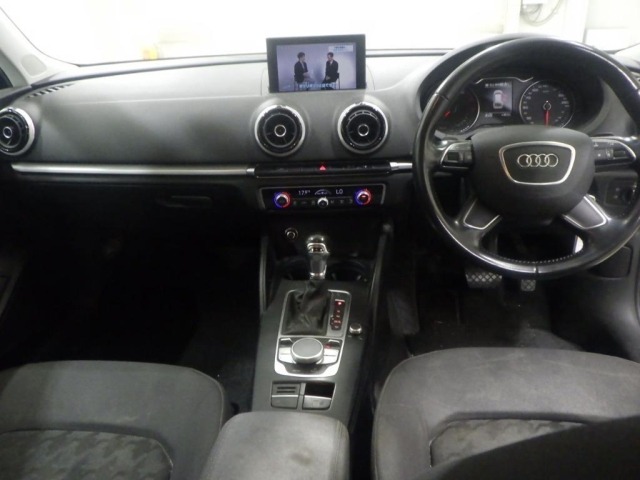 Audi A3 2016 7422047-3