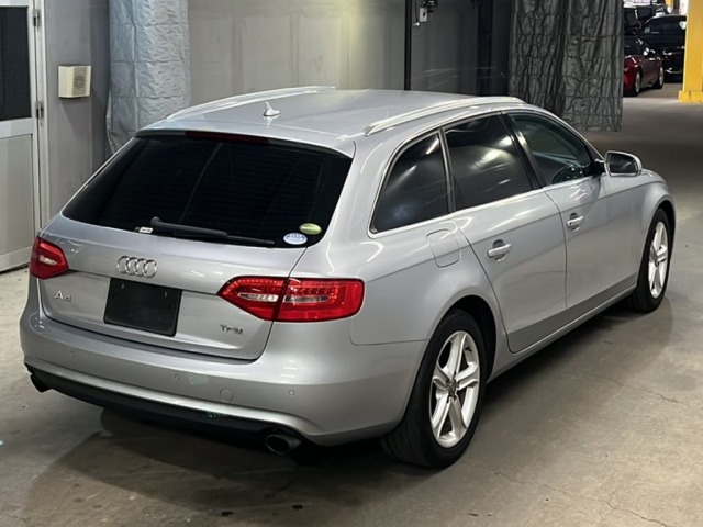 Audi A4 2015 7422121-5