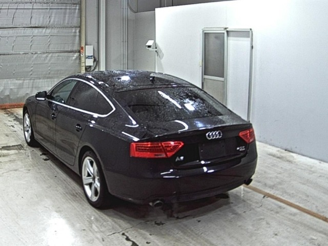 Audi A5 2013 7421936-1