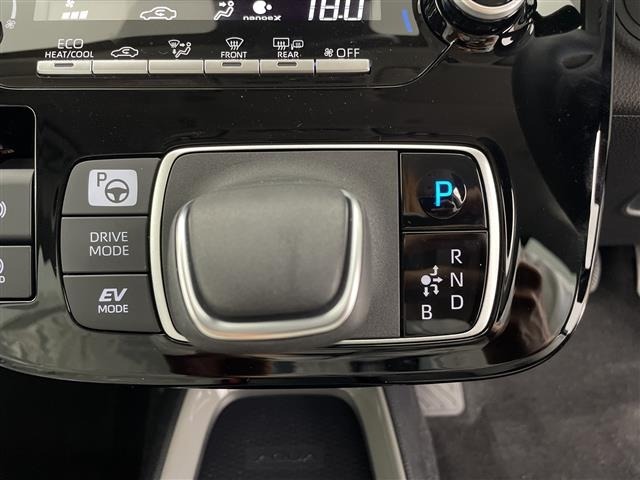 Toyota AQUA 2026 7424831-10