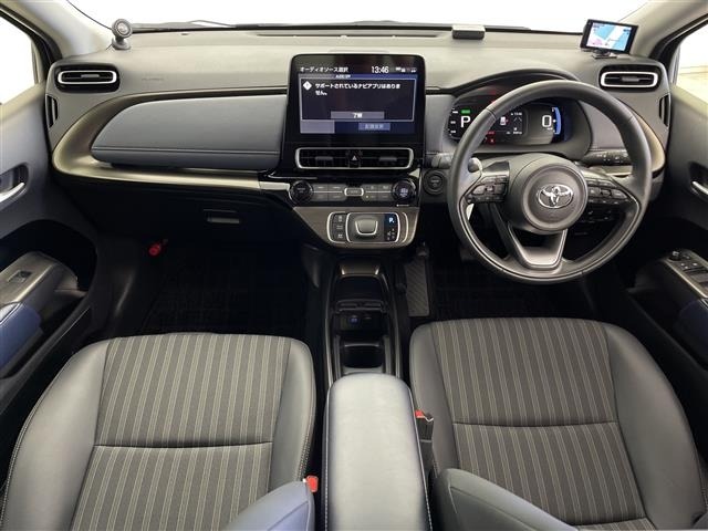 Toyota AQUA 2025 7424931-14