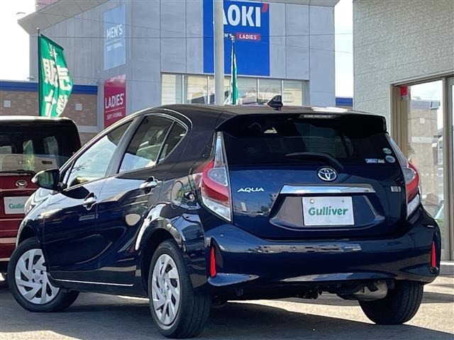 Toyota AQUA 2018 7424932-13