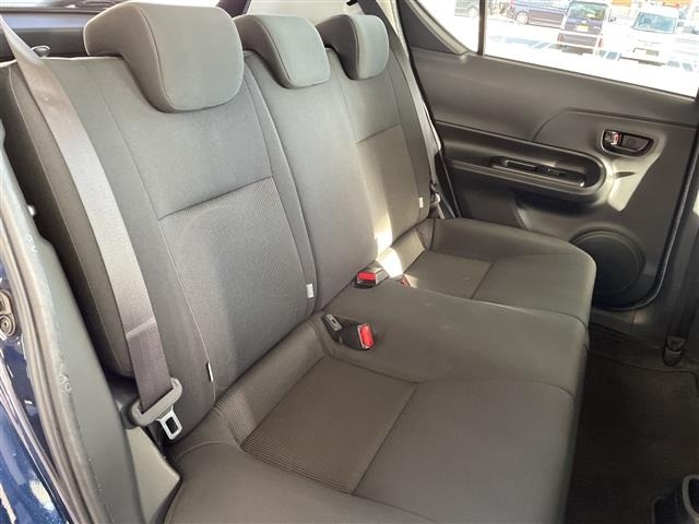 Toyota AQUA 2018 7424932-16