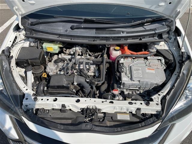 Toyota AQUA 2016 7424933-14