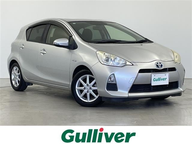 Toyota AQUA 2013 7424936-0