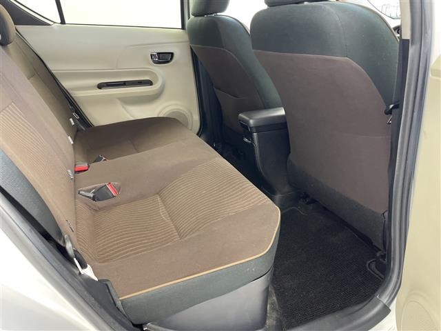 Toyota AQUA 2013 7424936-23