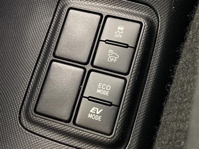 Toyota AQUA 2016 7424939-17