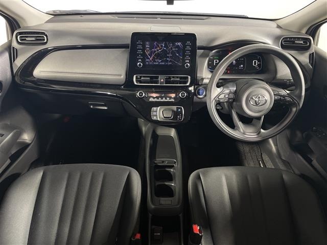 Toyota AQUA 2022 7424941-15