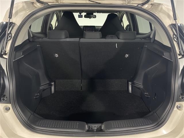 Toyota AQUA 2022 7424941-22