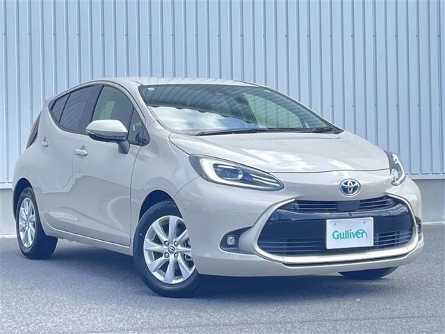 Toyota AQUA 2021 7424942-0