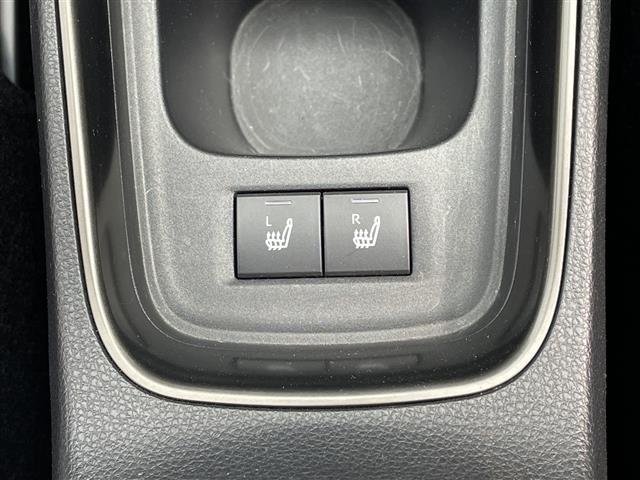 Toyota AQUA 2021 7424943-4