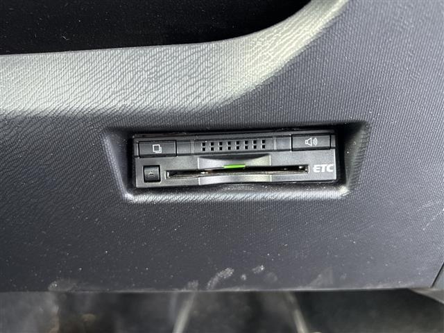 Toyota AQUA 2016 7424953-1