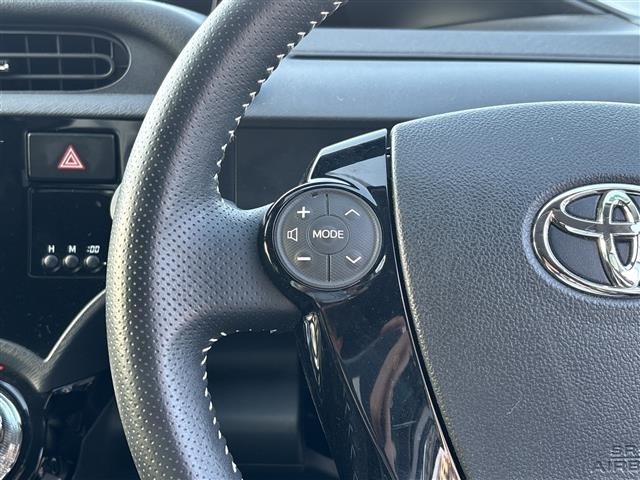 Toyota AQUA 2016 7424953-5