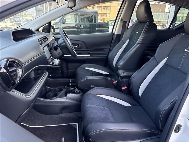 Toyota AQUA 2016 7424953-9