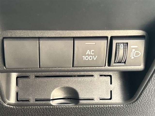 Toyota AQUA 2024 7424954-12