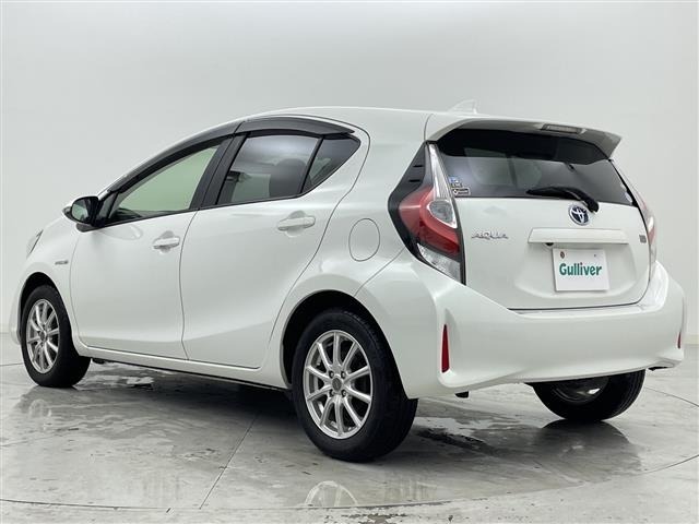 Toyota AQUA 2017 7424955-15