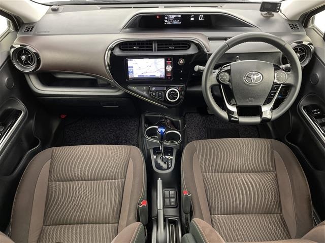 Toyota AQUA 2017 7424955-17