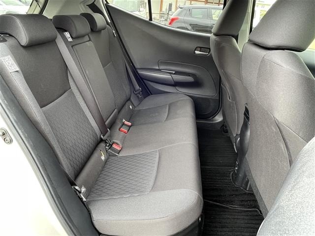 Toyota AQUA 2021 7424972-6