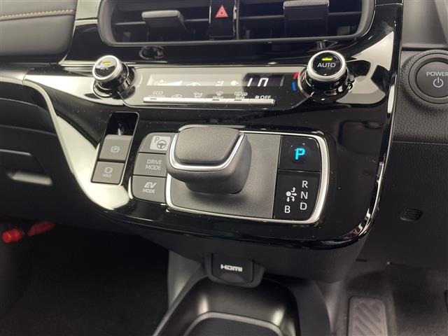 Toyota AQUA 2026 7424973-8