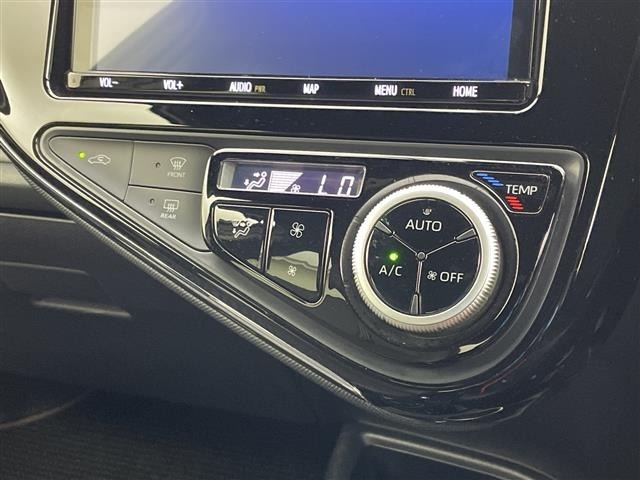 Toyota AQUA 2019 7424986-10