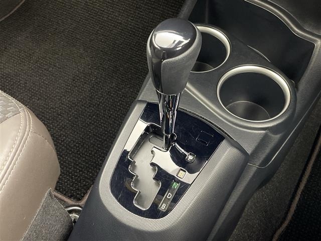 Toyota AQUA 2019 7424986-20