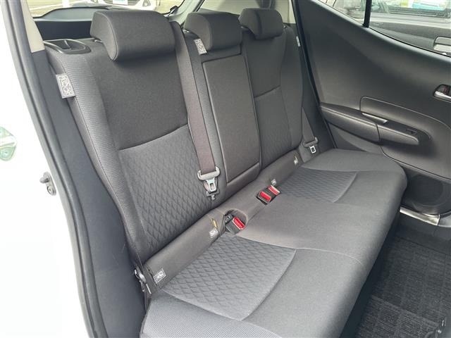 Toyota AQUA 2021 7424989-10