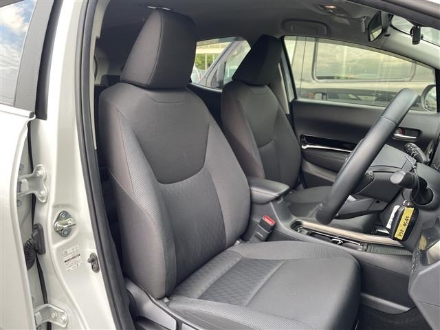 Toyota AQUA 2021 7424989-8