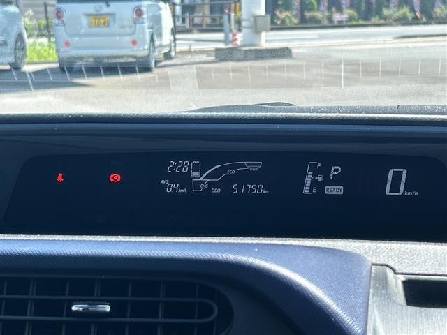 Toyota AQUA 2016 7424991-11