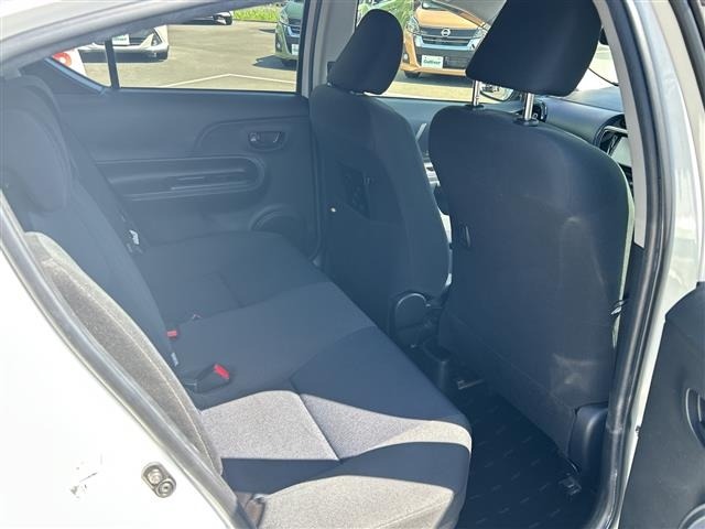 Toyota AQUA 2016 7424991-5
