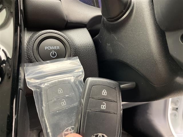 Toyota AQUA 2025 7424992-10