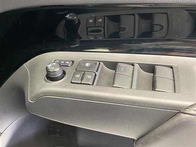 Toyota AQUA 2025 7424992-12