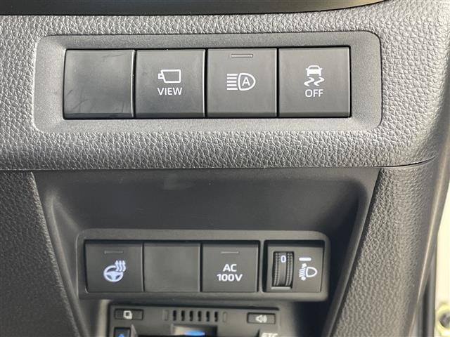 Toyota AQUA 2021 7425002-1