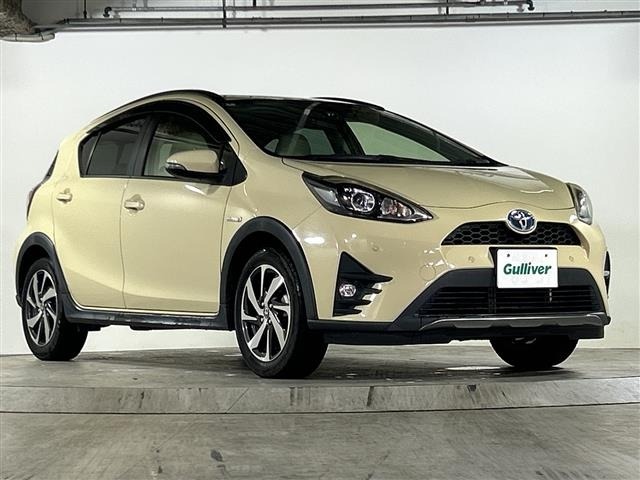 Toyota AQUA 2018 7425003-0