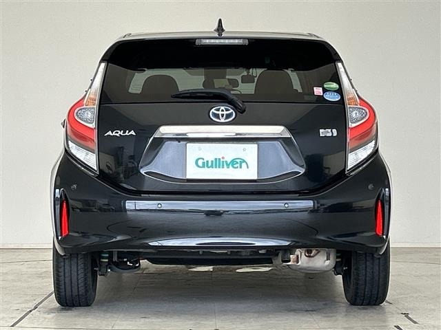 Toyota AQUA 2019 7425015-13