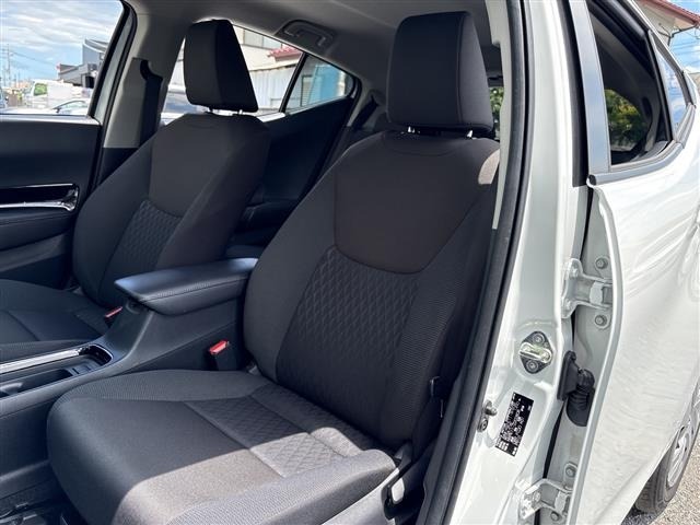 Toyota AQUA 2024 7425022-12