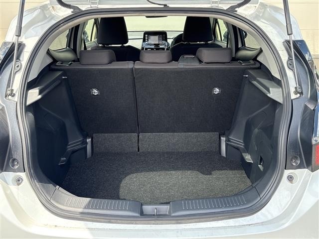 Toyota AQUA 2024 7425022-2
