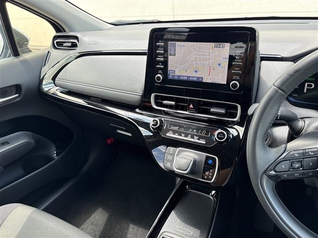 Toyota AQUA 2024 7425022-21