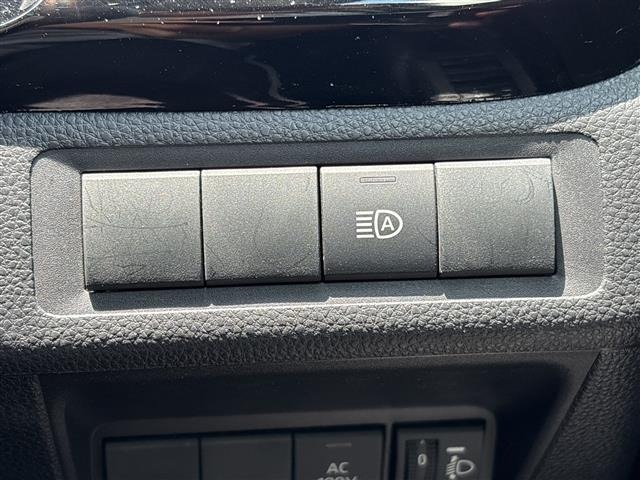 Toyota AQUA 2024 7425022-3