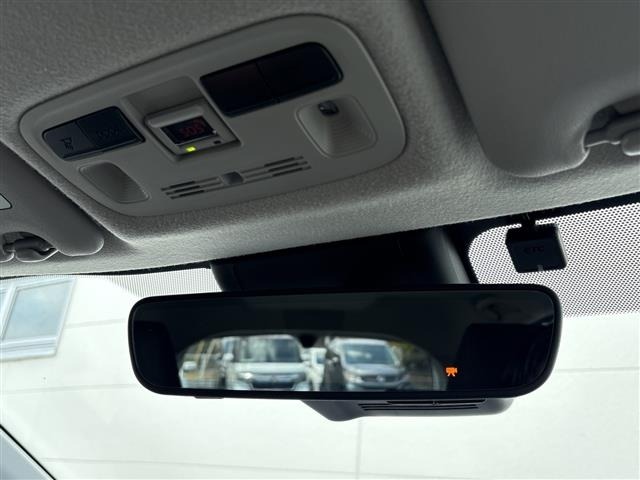 Toyota AQUA 2024 7425022-4