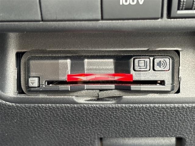 Toyota AQUA 2024 7425022-8