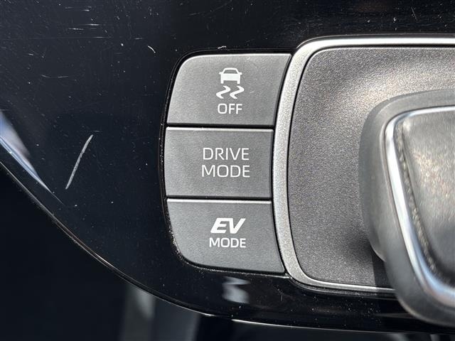 Toyota AQUA 2024 7425022-9