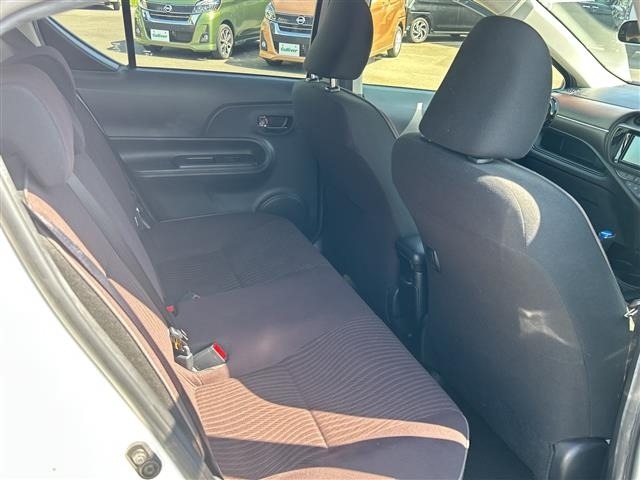 Toyota AQUA 2017 7425037-5